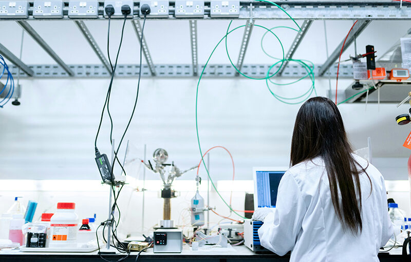 How Can AI and ERP Systems Enhance Johor Bahru’s Cosmetics Industry?