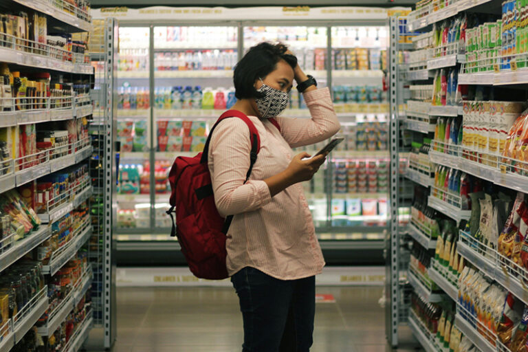 How Can AI and POS Systems Revolutionize Johor Bahru’s Cosmetics Sector?
