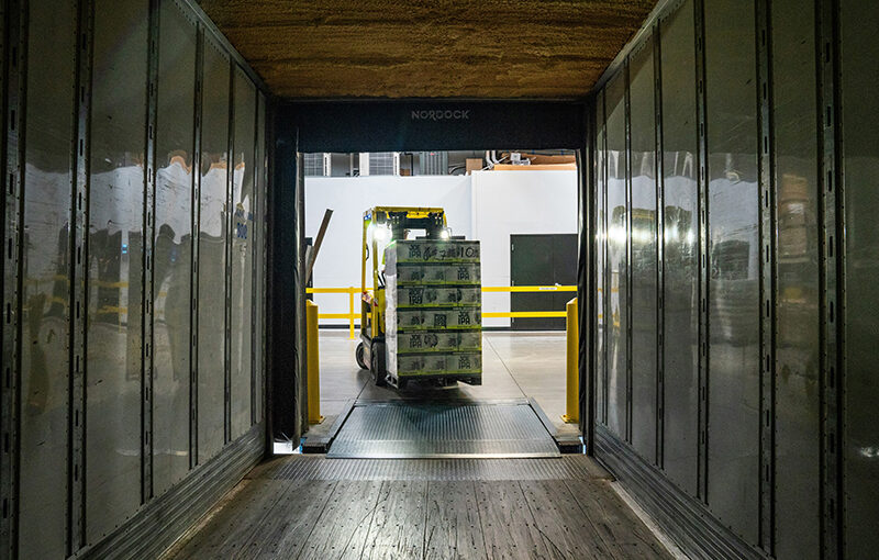 Enhancing Logistics in Selangor: AI and ERP System Innovation Insights